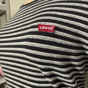 Levi’s stripped long sleeve shirt